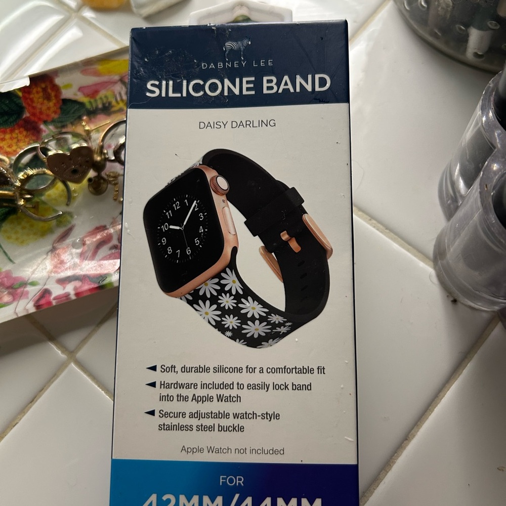 Dabney Lee “Daisy Darling” Silicone Apple Watch Band (42/44mm)